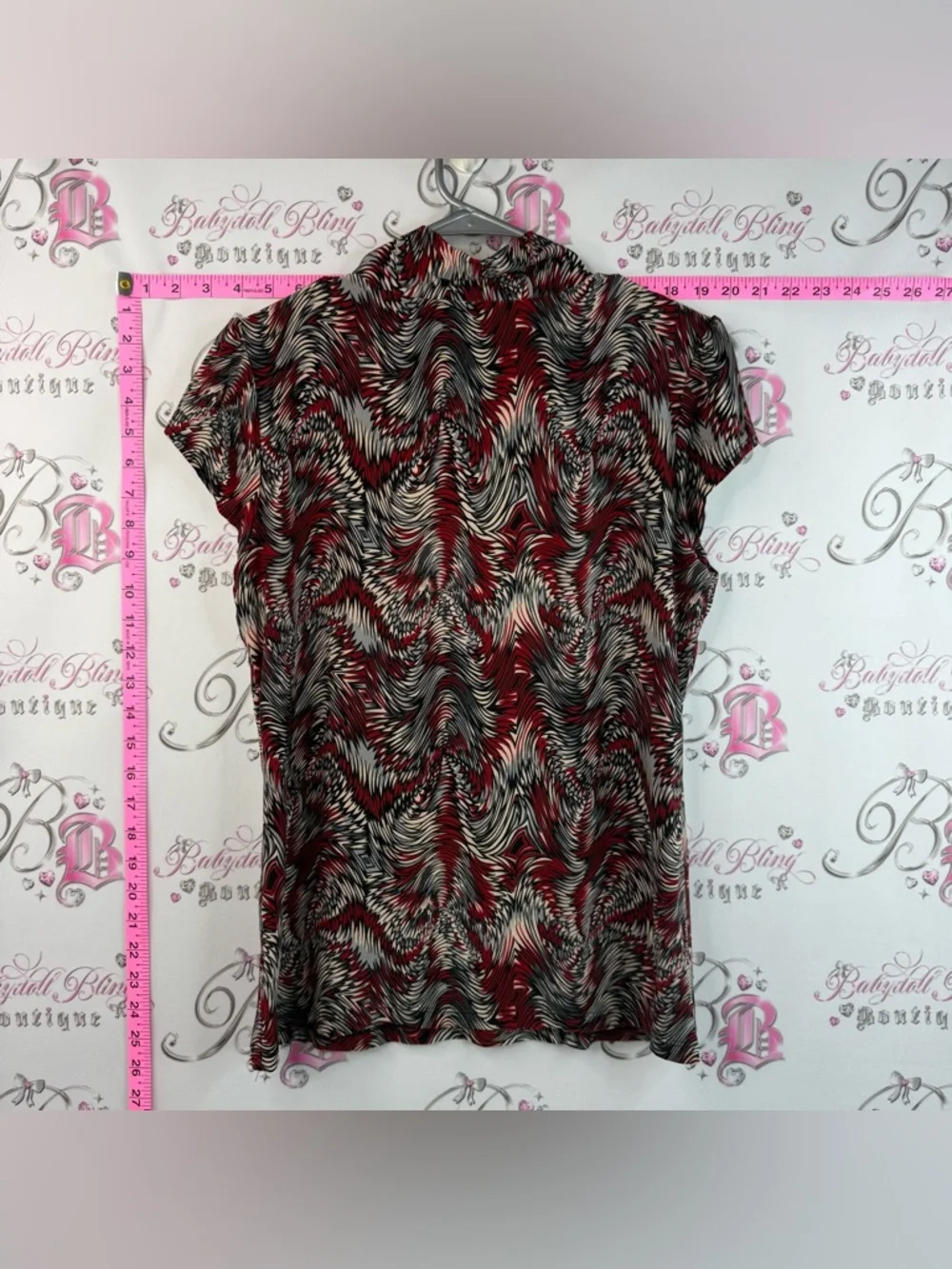 Melanie Lyne Short Sleeve Tee Shirt Top wavy pattern with Red, Black & Cream - Picture 2 of 9